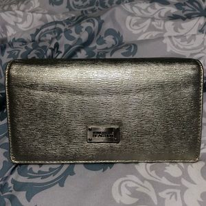 Kenneth Cole REACTION silver wallet